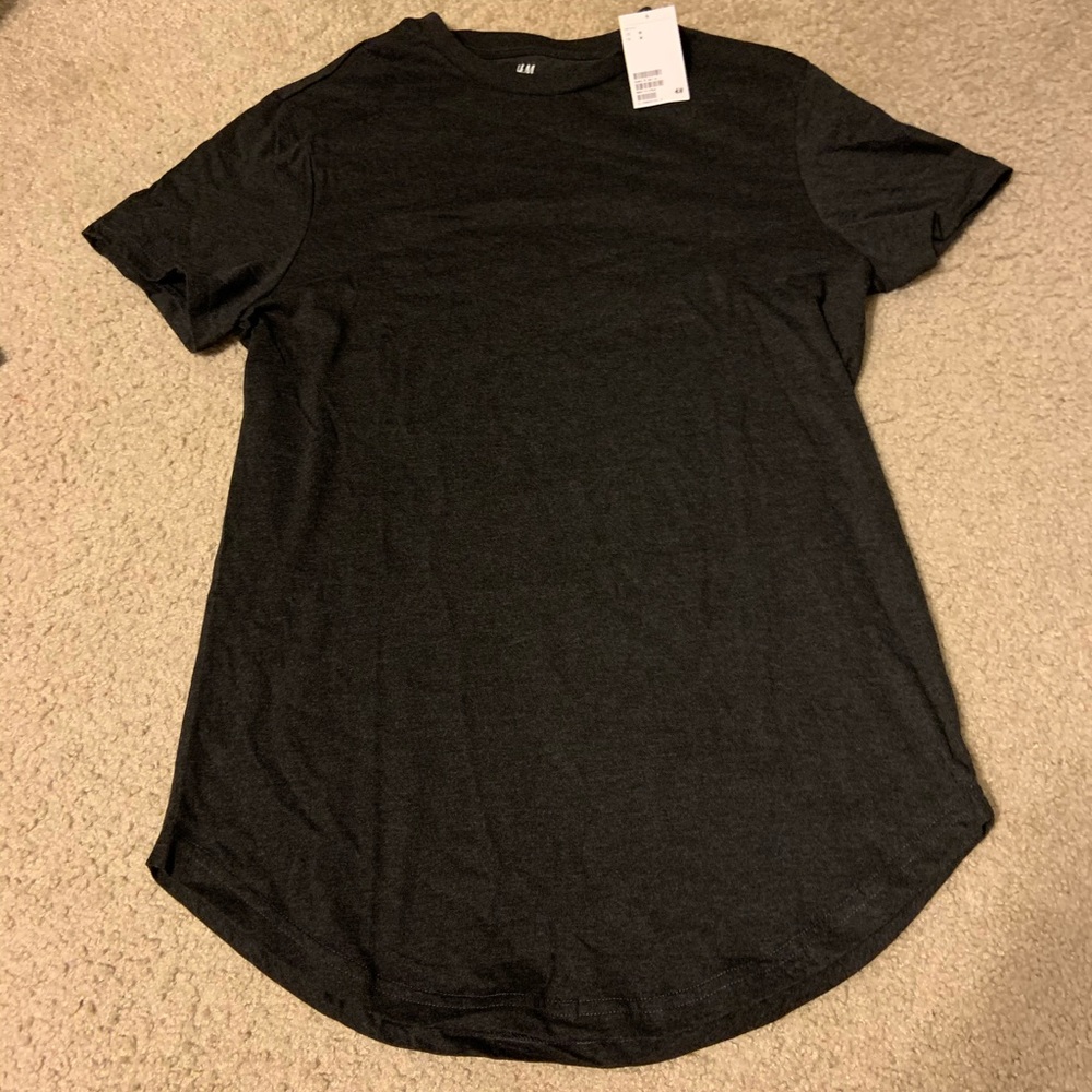 H&M Curved Hem Long Fit T-Shirts